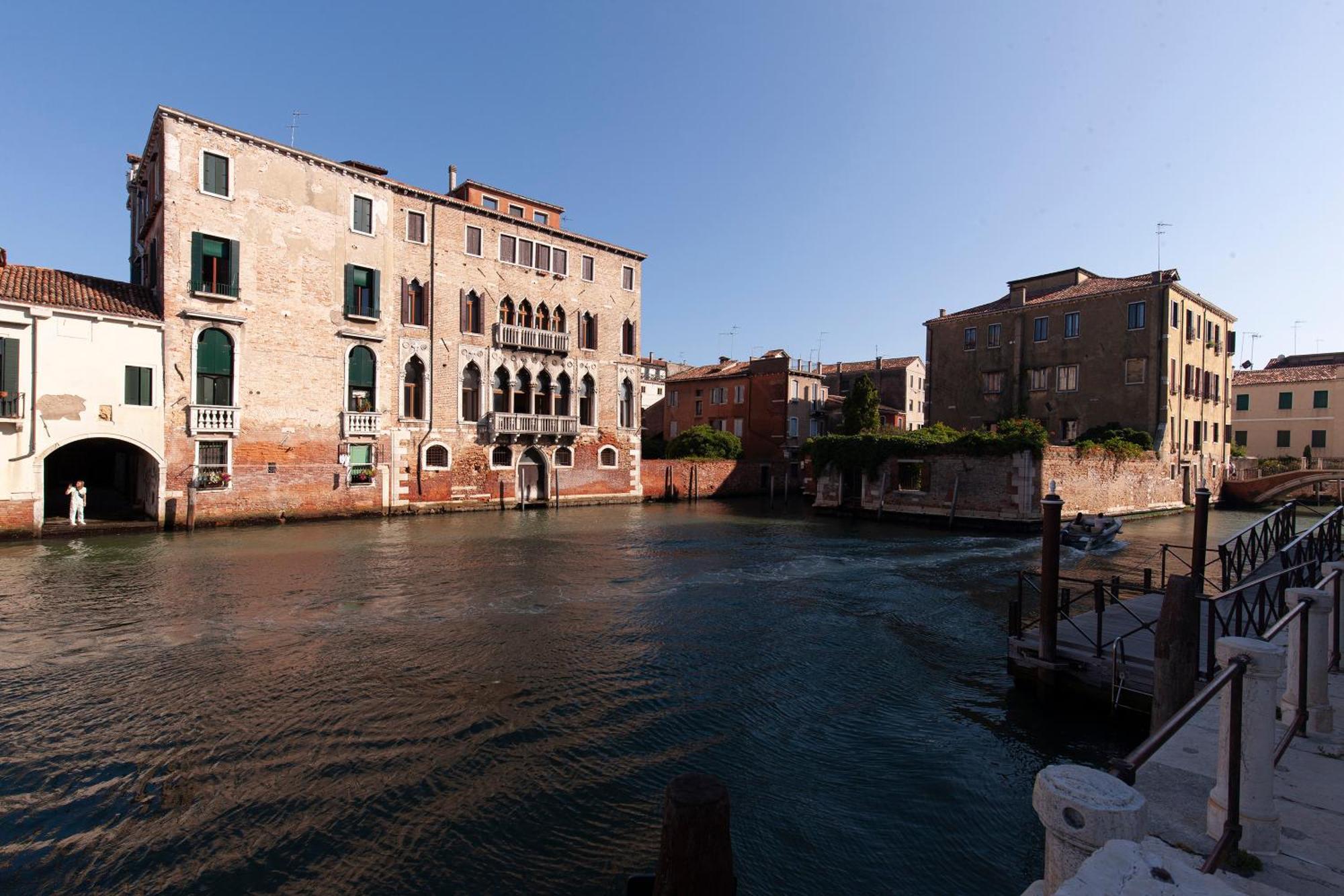 Luxury Apartment Pesaro Papafava 베니스 외부 사진