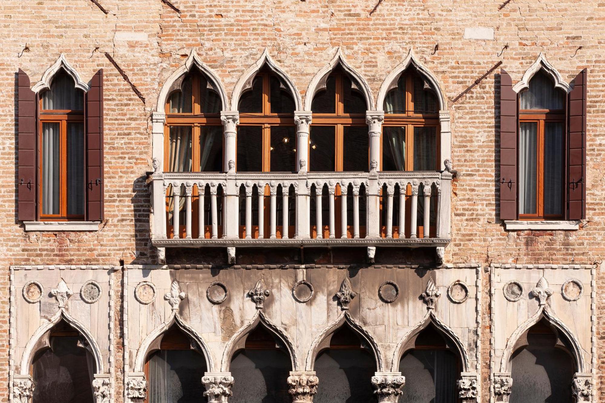 Luxury Apartment Pesaro Papafava 베니스 외부 사진