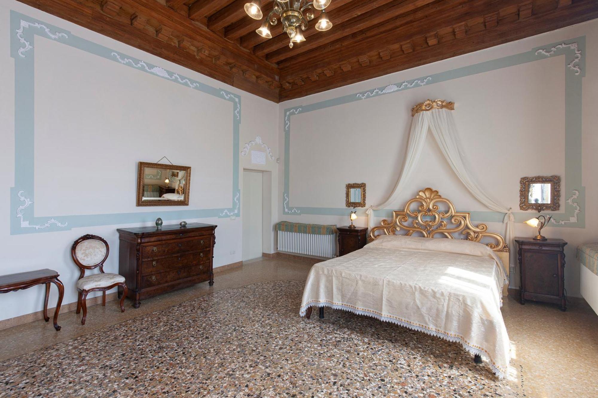 Luxury Apartment Pesaro Papafava 베니스 외부 사진
